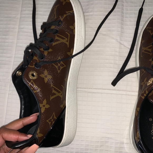 Louis Vuitton sneakers - Picture 3 of 4